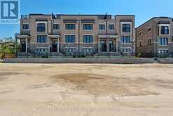 360 COASTLINE DRIVE | Wasaga Beach Ontario | Slide Image Two