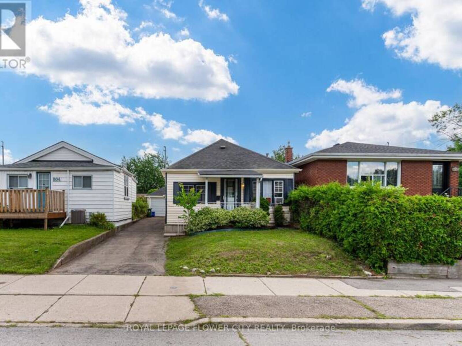 800 ROXBOROUGH AVENUE, Hamilton, Ontario L8H 1T2