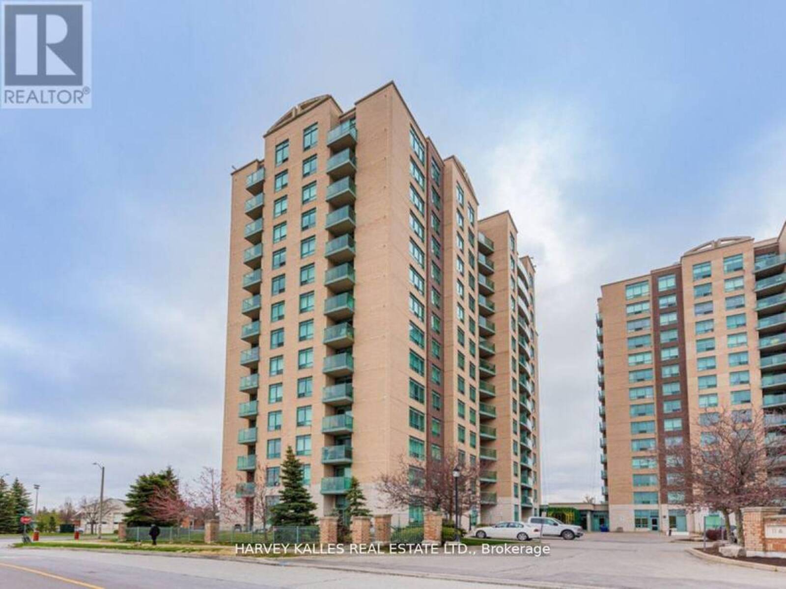 1204 - 11 ONEIDA CRESCENT, Richmond Hill, Ontario L4B 0A1