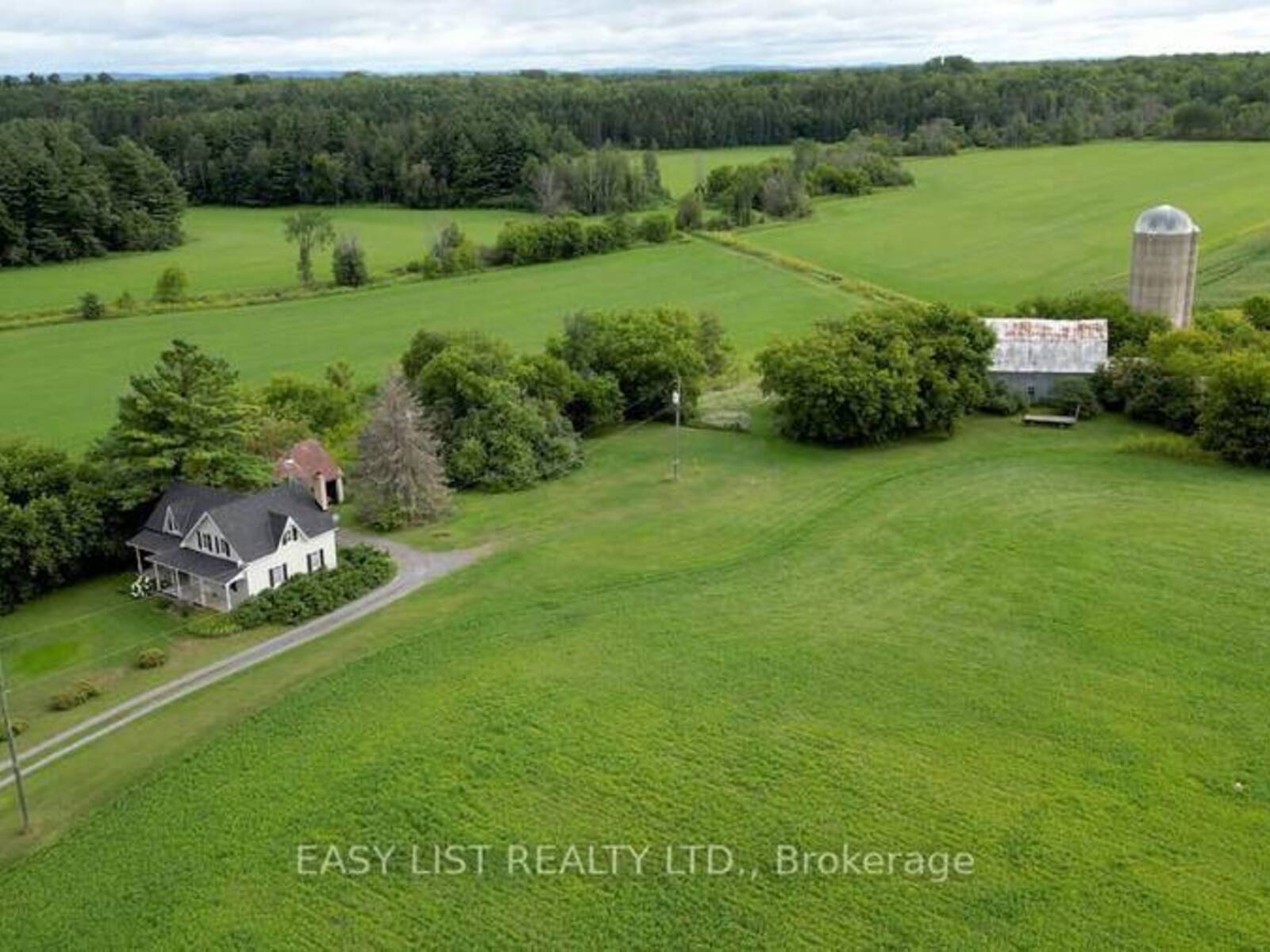 2691 CANAAN ROAD, Clarence-Rockland, Ontario K0A 3E0
