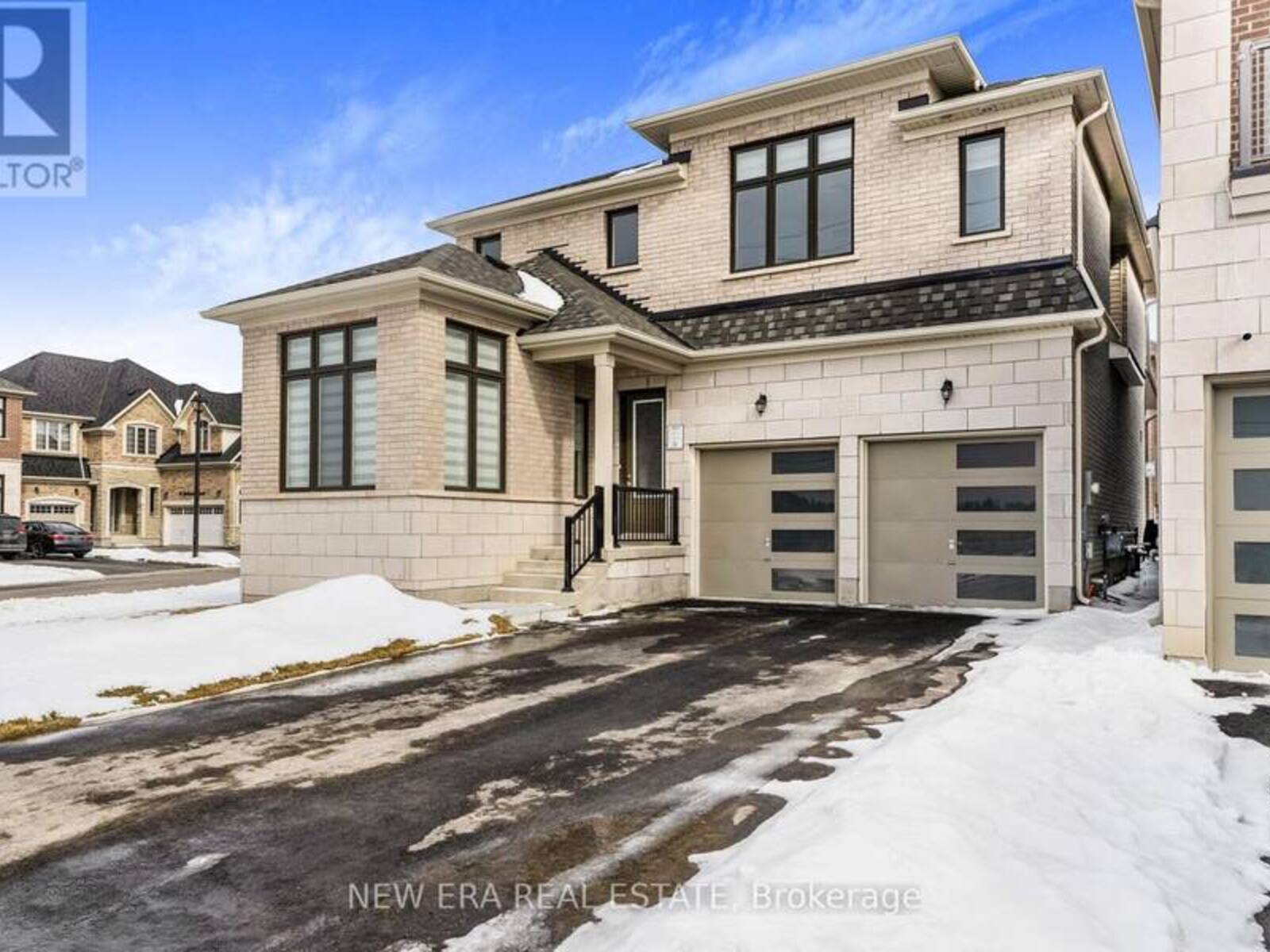 7 BALLANVIEW COURT, Whitchurch-Stouffville, Ontario L4A 7X4