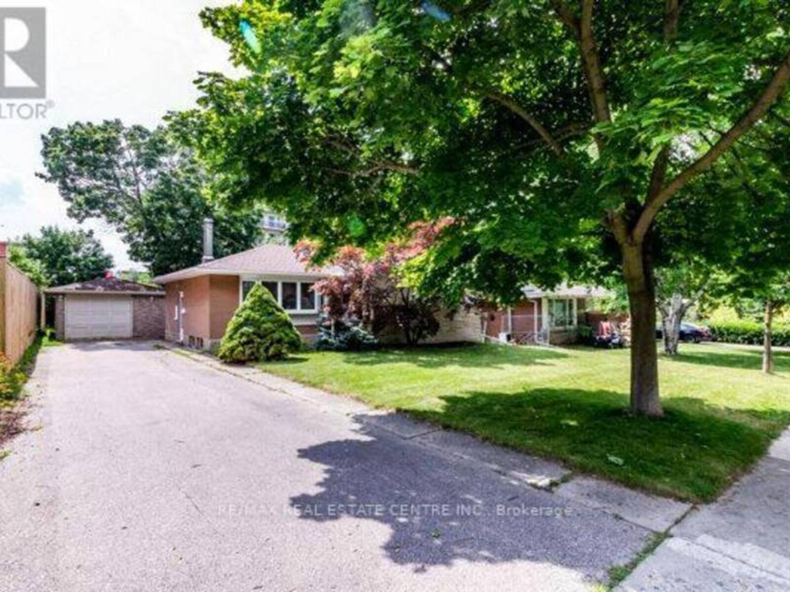 273 SUNVIEW STREET, Waterloo, Ontario N2L 3V8