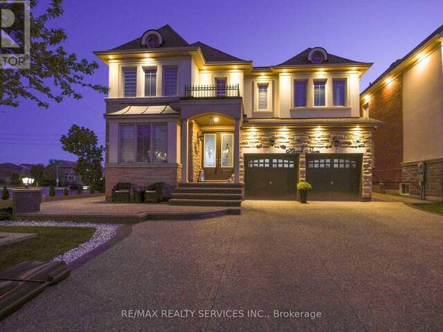 2 POPPY HILLS ROAD Brampton Ontario, L6P 3T4