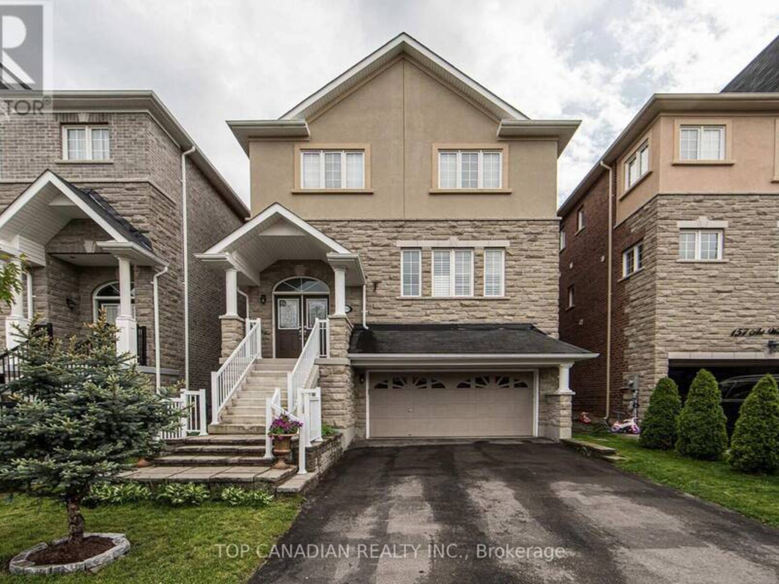 159 ART WEST AVENUE, Newmarket, Ontario L3X 0C1