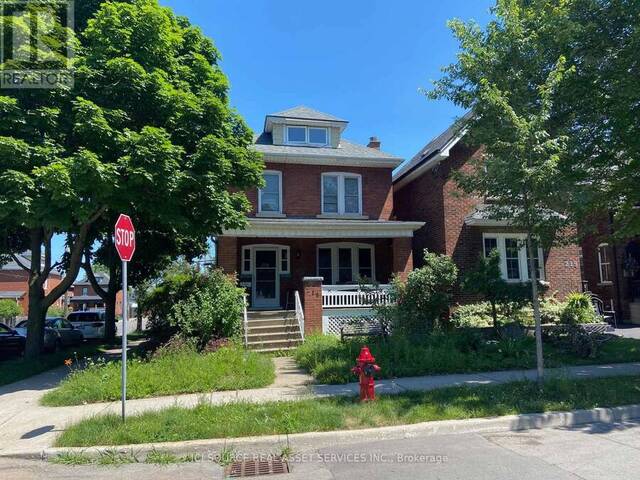 215 LONDON STREET S Hamilton Ontario, L8K 2H1