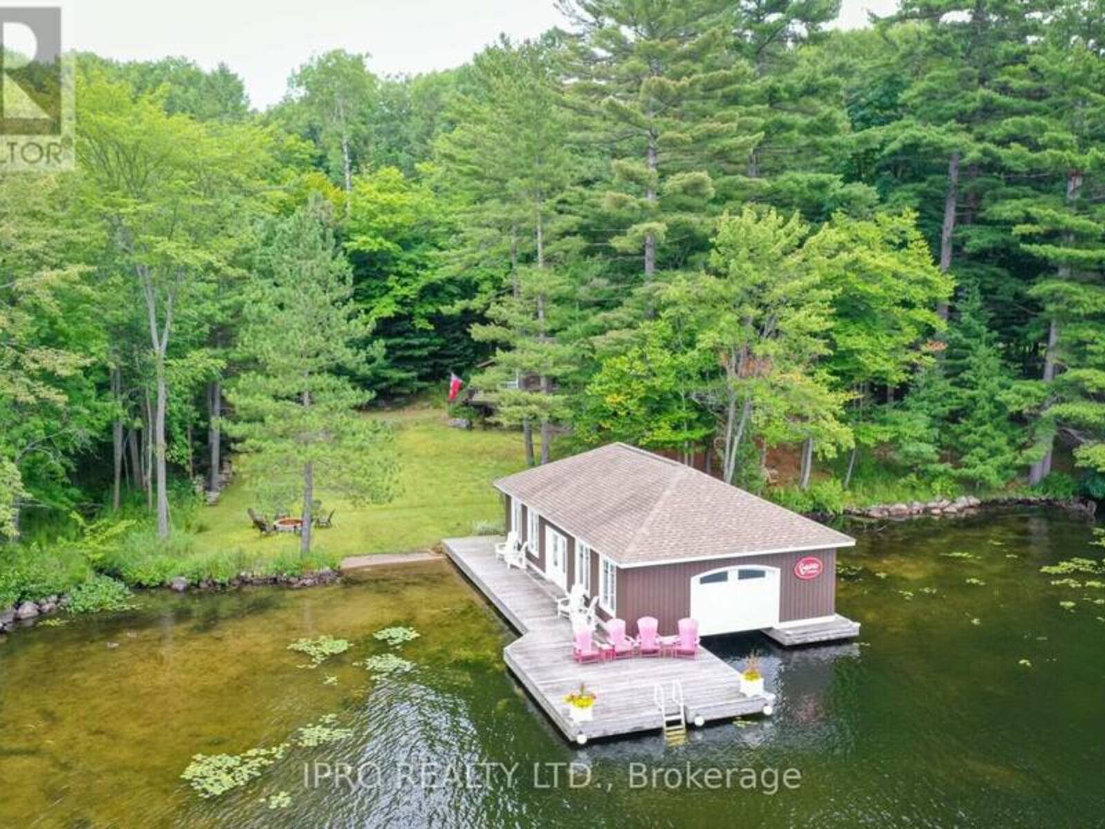 1007 OMINECA ROAD 6 ROAD, Muskoka, Ontario P0B 1J0