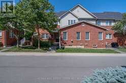 7 - 100 BEDDOE DRIVE | Hamilton Ontario | Slide Image One