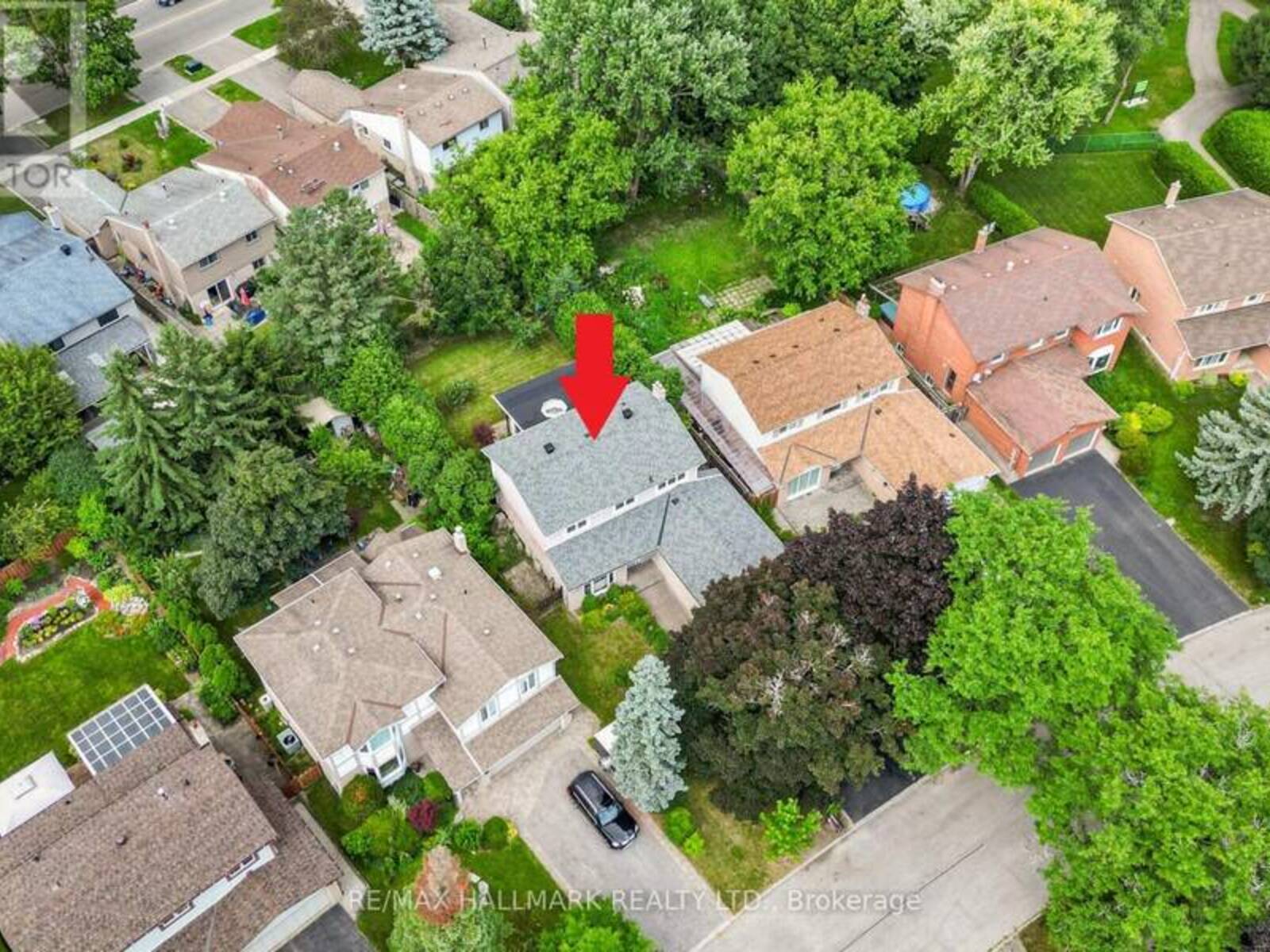 42 DRUMERN CRESCENT, Richmond Hill, Ontario L4C 5H8