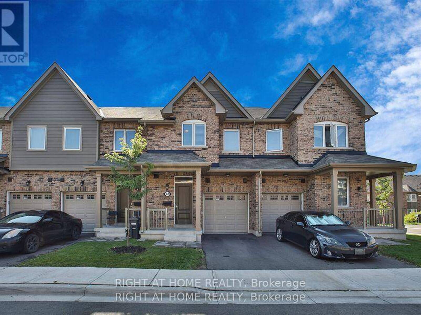 32 - 50 EDINBURGH DRIVE, Brampton, Ontario L6Y 1N9