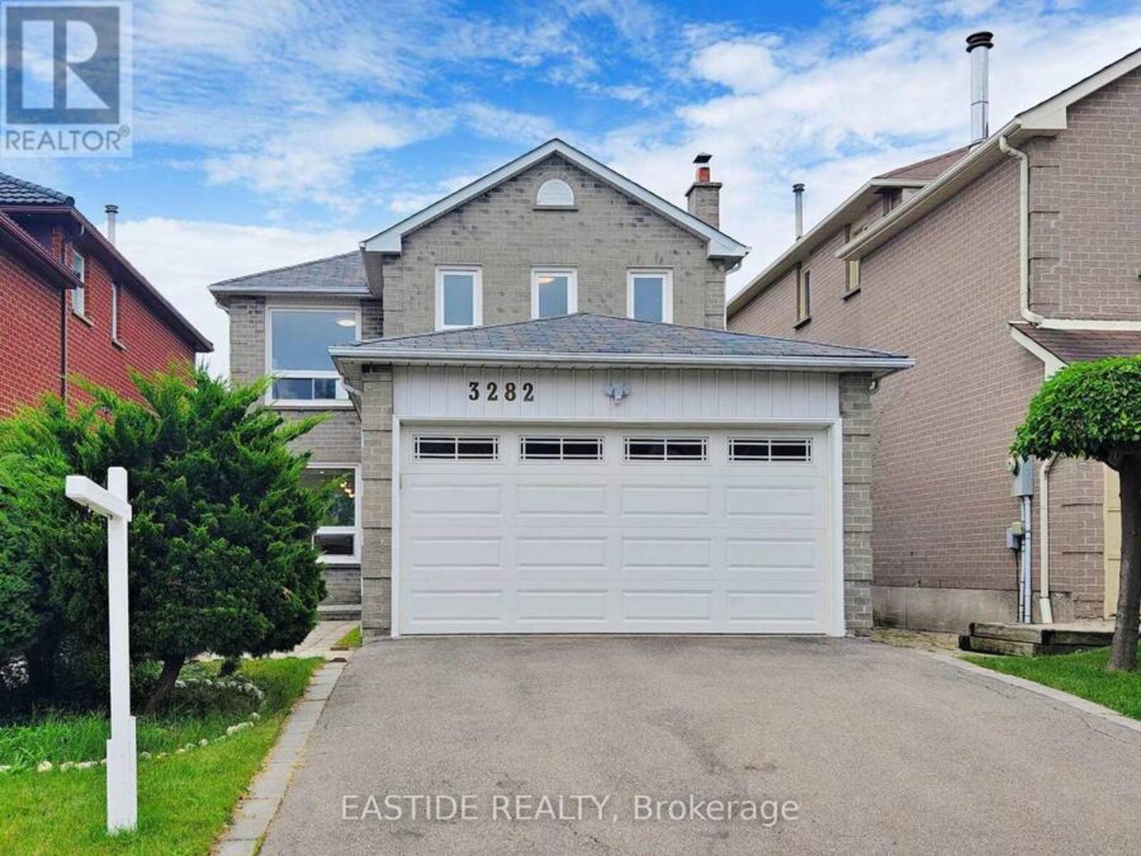 3282 DRAGON DRIVE, Mississauga, Ontario L5B 3G7