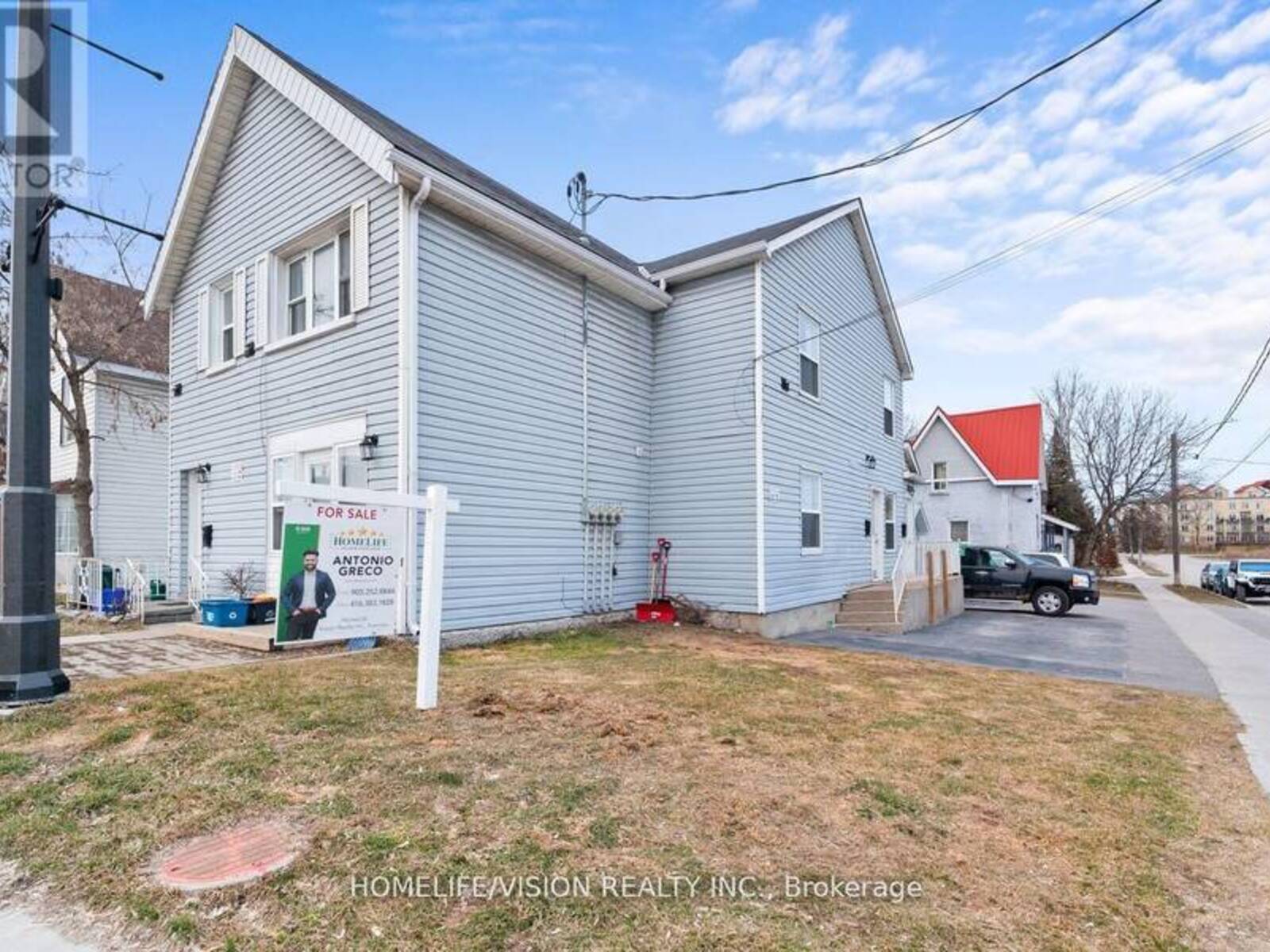 78 FRONT STREET S, Orillia, Ontario L3V 4S3