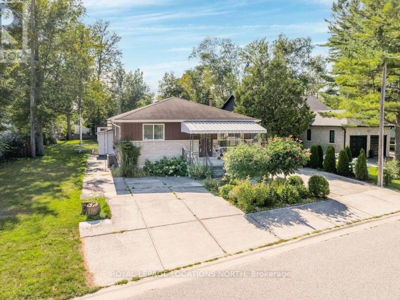 32 57TH STREET S, Wasaga Beach, Ontario L9Z 1W5