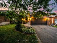 1438 WINTERBOURNE DRIVE Oakville Ontario, L6J 7B5