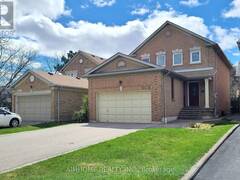 2502 BURNFORD TRAIL Mississauga Ontario, L5M 5E4