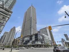 3206 - 4065 CONFEDERATION PARKWAY Mississauga Ontario, L5B 0L4