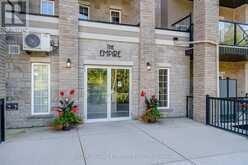 401 - 44 FERNDALE DRIVE S | Barrie Ontario | Slide Image Three