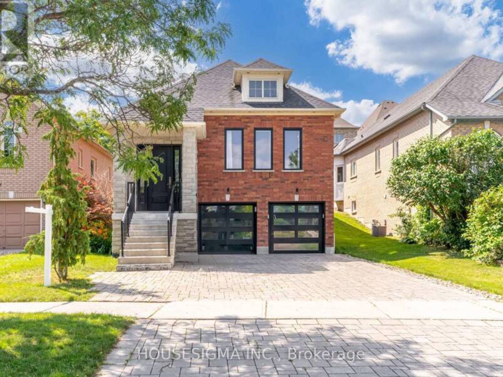 512 STONE ROAD W, Aurora, Ontario L4G 6Z7