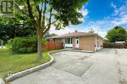 243 TAYLOR MILLS DRIVE S | Richmond Hill Ontario | Slide Image One