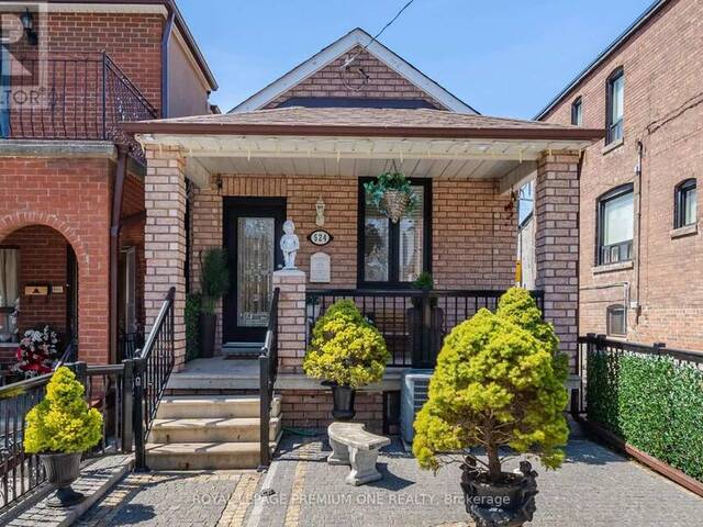 524 SALEM AVENUE N Toronto Ontario, M6H 3E1