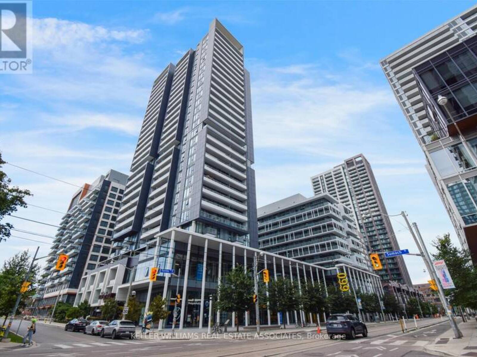 201 - 225 SUMACH STREET, Toronto, Ontario M5A 0P8