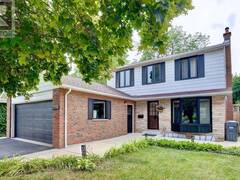 2476 WINTHROP CRESCENT Mississauga Ontario, L5K 2A7