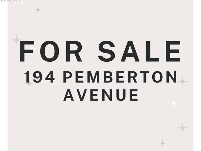 194 PEMBERTON AVENUE Toronto Ontario, M2M 1Y8