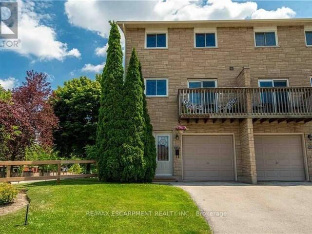 13 - 1155 PARAMOUNT DRIVE Hamilton Ontario, L8J 2N1