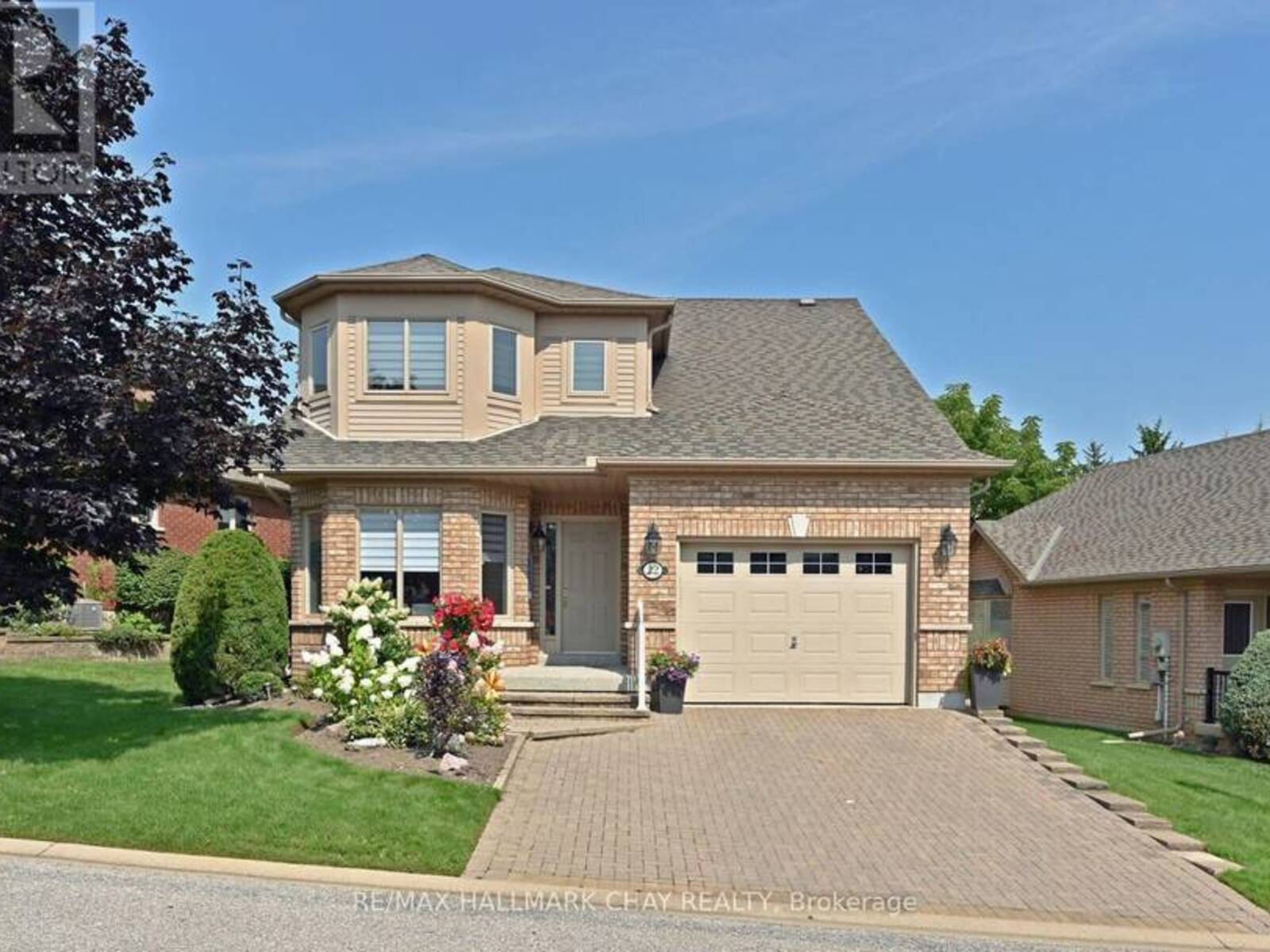 22 MONTEBELLO TERRACE, New Tecumseth, Ontario L9R 2H3