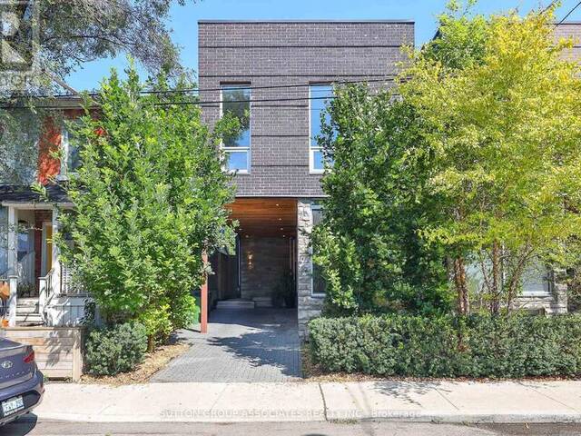 22 MITCHELL AVENUE Toronto Ontario, M6J 1B9