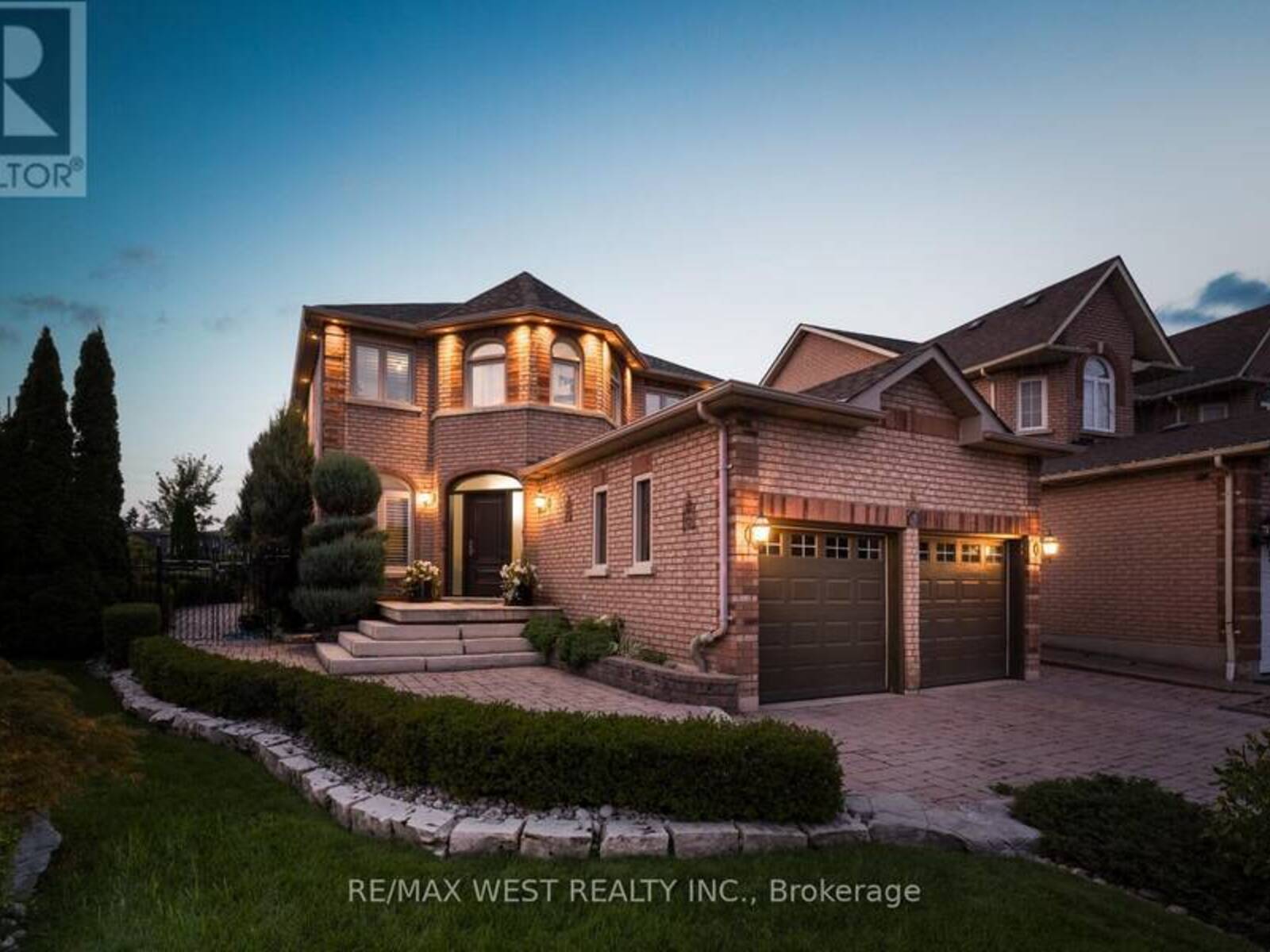 131 CHEROKEE DRIVE, Vaughan, Ontario L6A 1X1