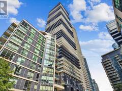 1504 - 56 ANNIE CRAIG DRIVE Toronto Ontario, M8V 0C8