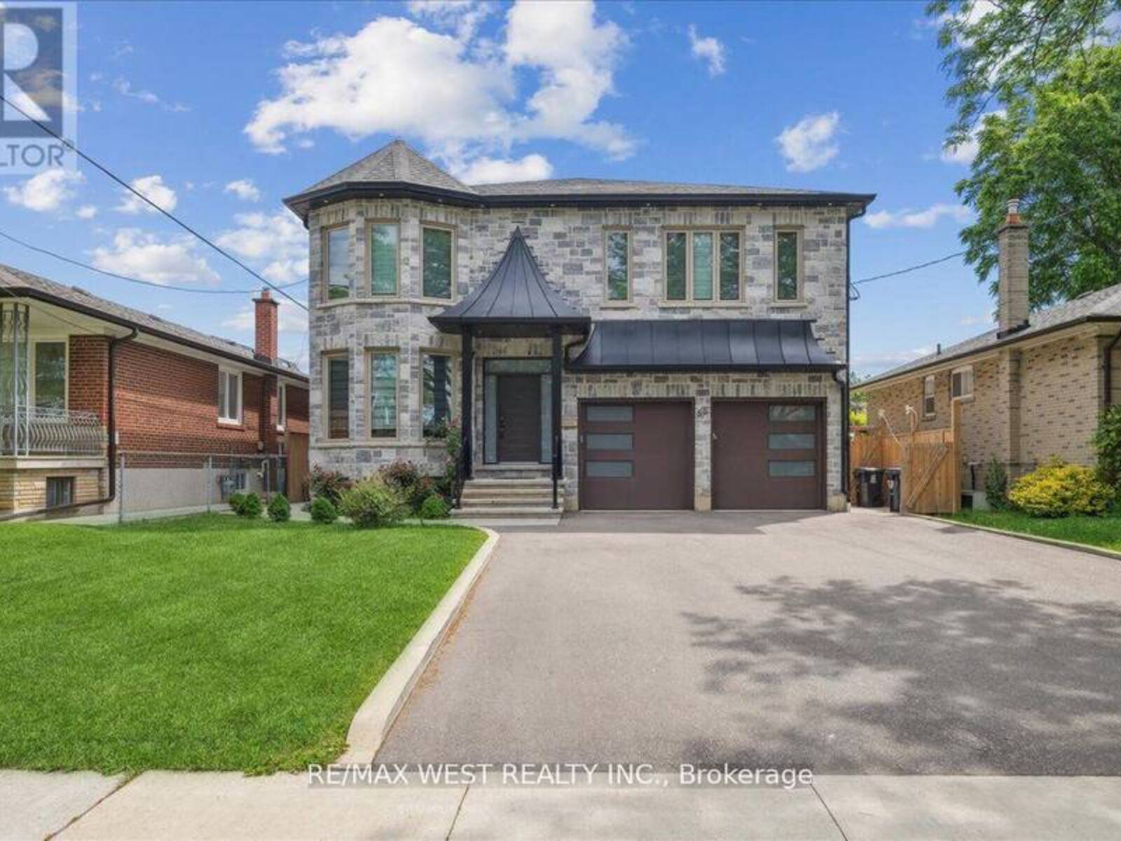 59 MANIZA ROAD, Toronto, Ontario M3K 1R8