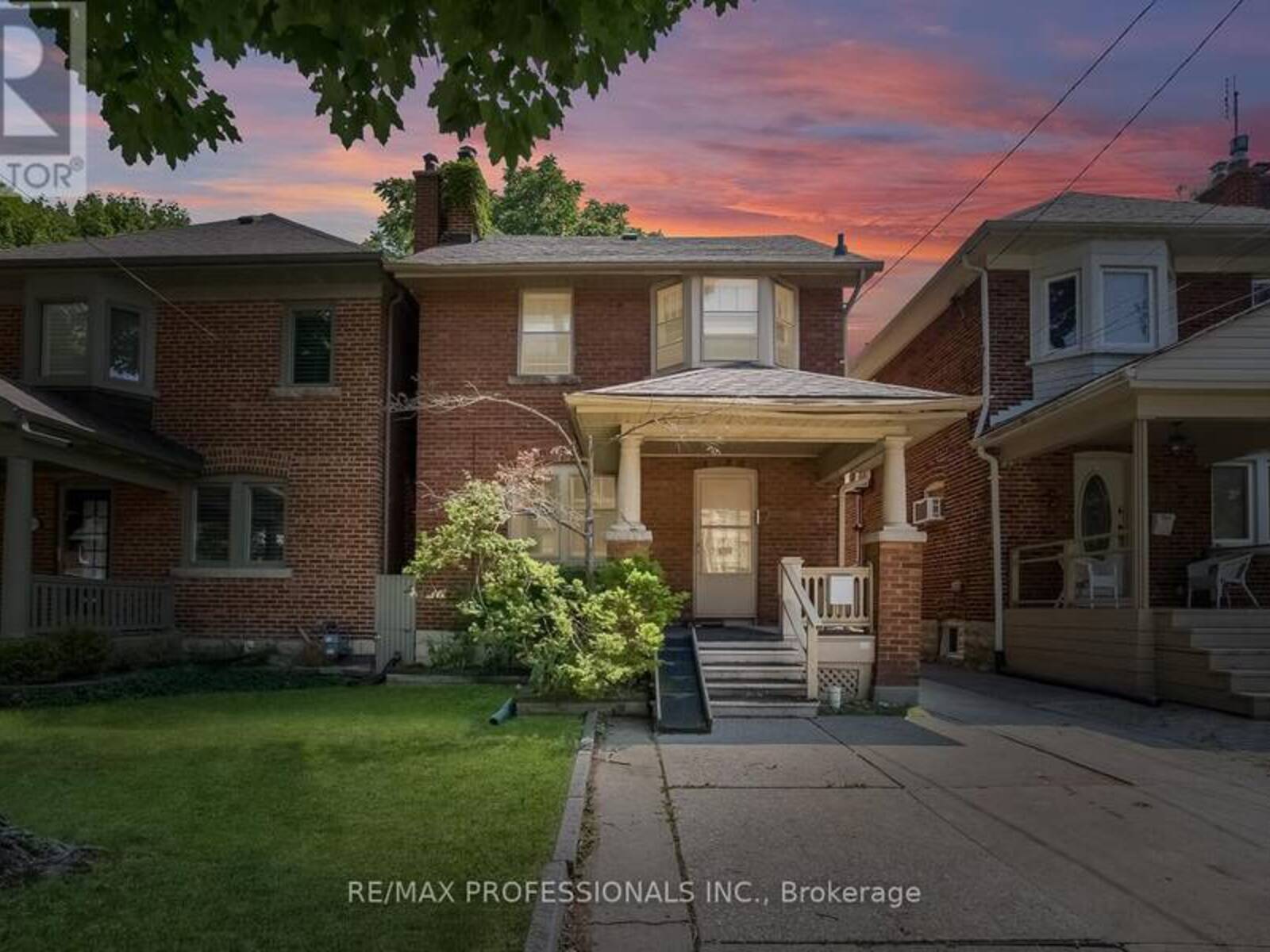 203 BROOKDALE AVENUE, Toronto, Ontario M5M 1P4