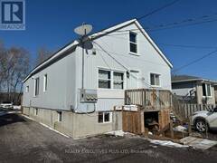 128 OAKWOOD AVENUE North Bay Ontario, P1B 5H9