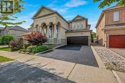 18 VELLORE WOODS BOULEVARD | Vaughan Ontario | Slide Image One