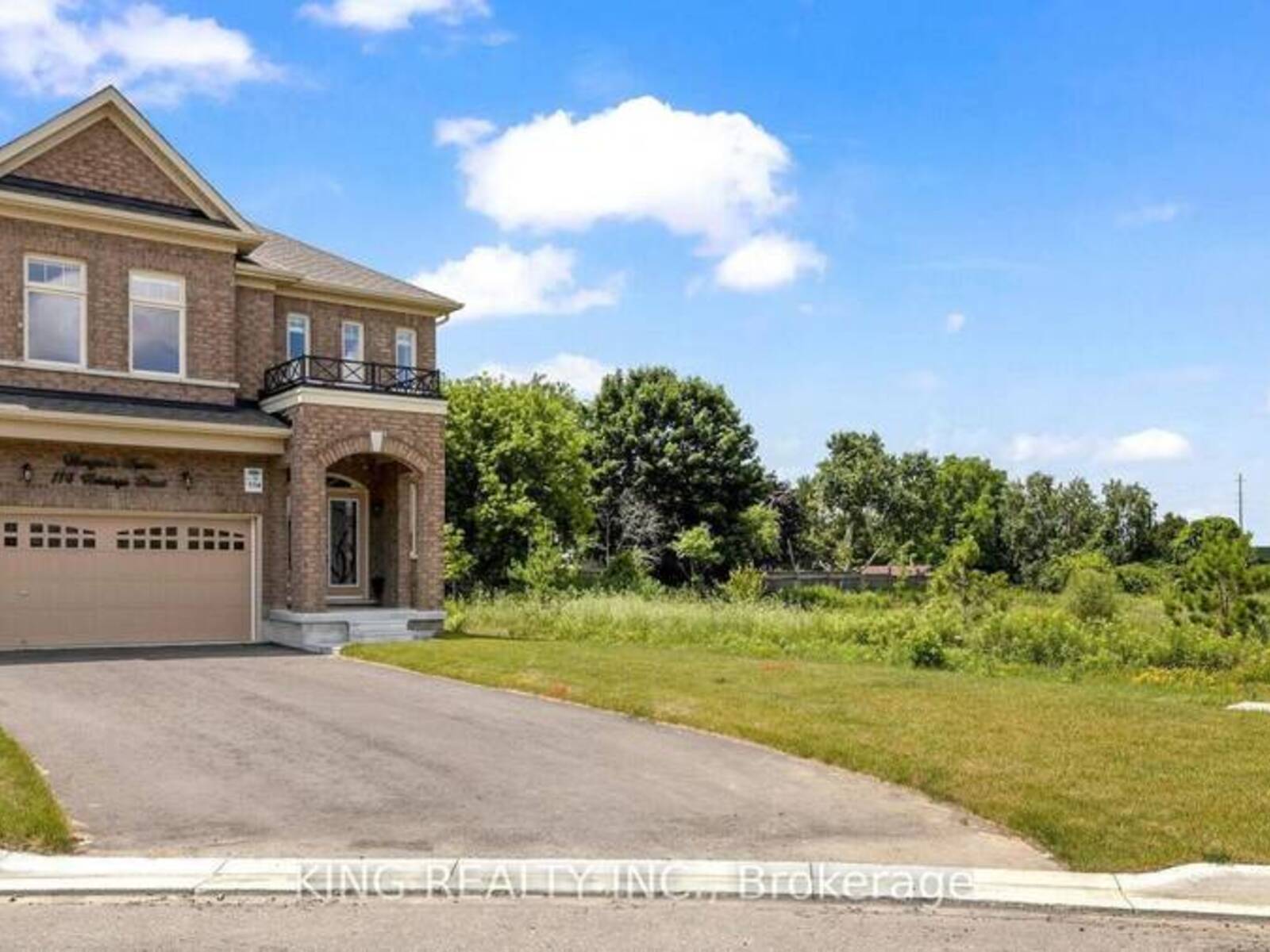 114 HERITAGE STREET, Bradford West Gwillimbury, Ontario L3Z 0X5