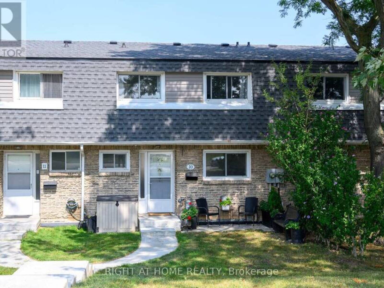 10 - 2050 UPPER MIDDLE ROAD, Burlington , Ontario L7P 3R9