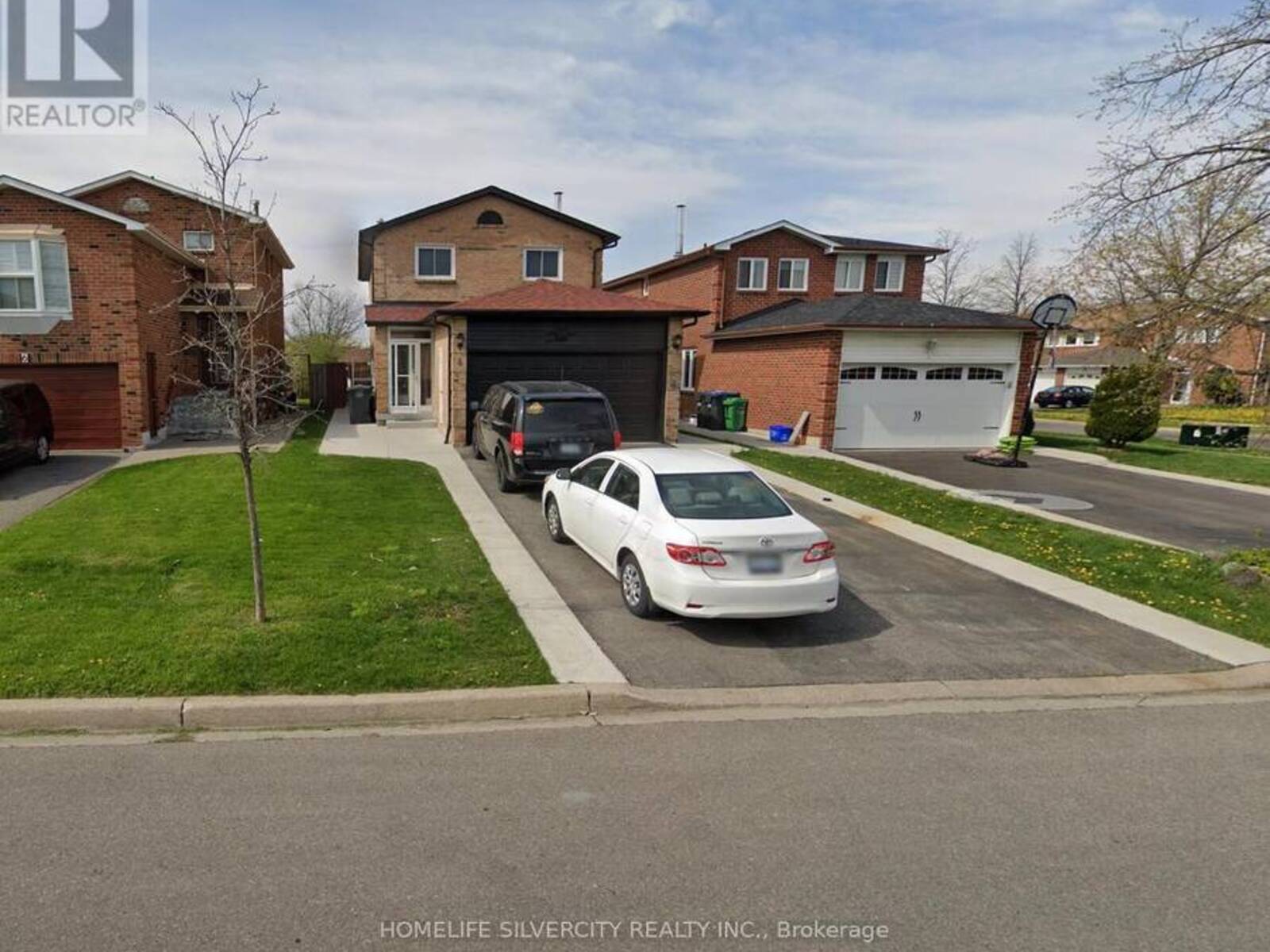 4 ADAM STREET, Brampton, Ontario L6Z 2S3