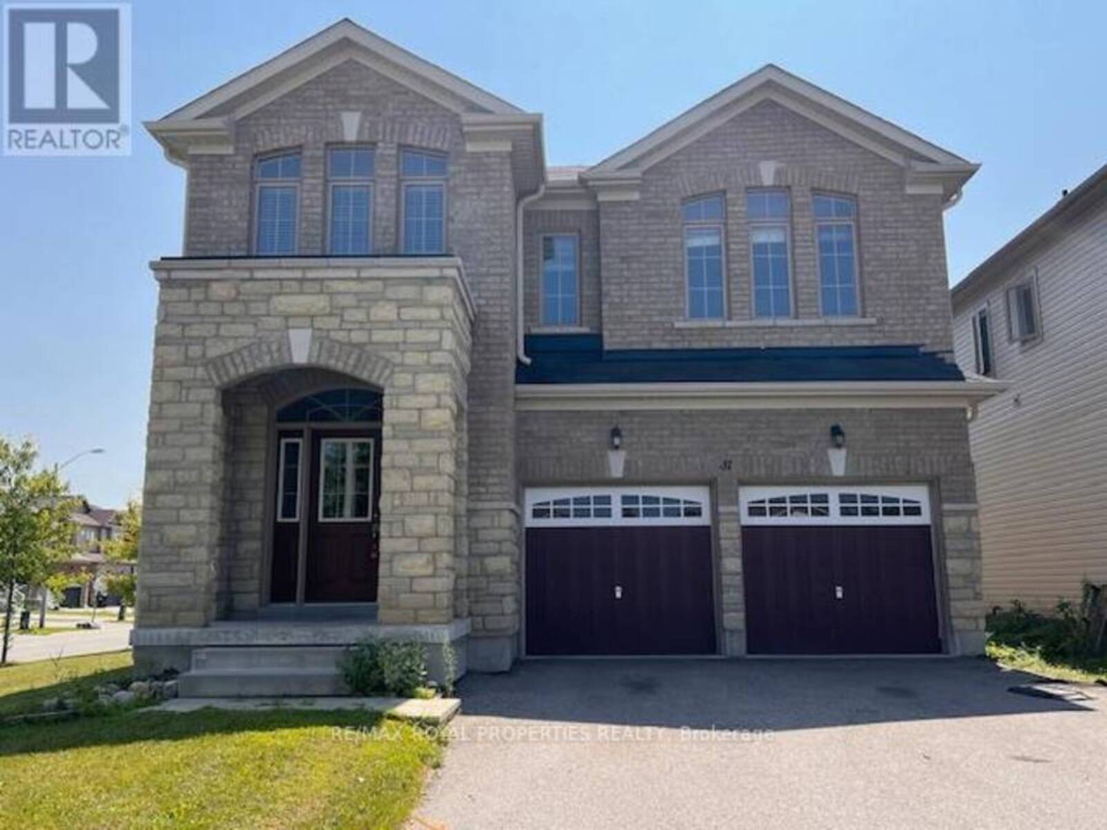 31 GOLD PARK GATE, Angus, Ontario L3W 0C2