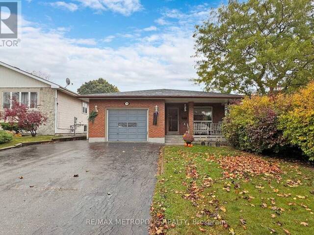 709 KEATES AVENUE Oshawa Ontario, L1H 7Y3