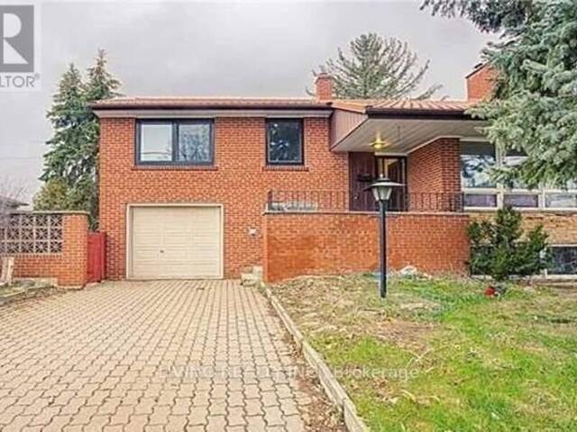 24 WALMER ROAD Richmond Hill Ontario, L4C 3W7