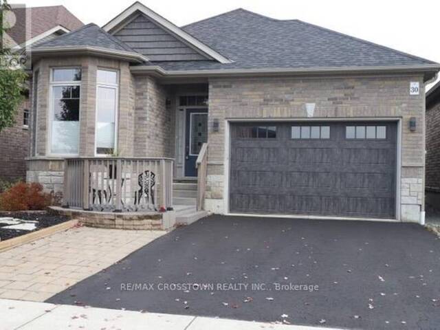 30 GWENDOLYN STREET Barrie Ontario, L4N 6Z3