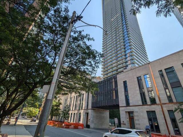 907 - 1080 BAY STREET Toronto Ontario, M5S 0A5