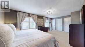 21 PELISTER DRIVE | Markham Ontario | Slide Image Seventeen