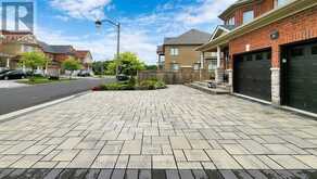 21 PELISTER DRIVE | Markham Ontario | Slide Image Four