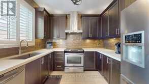 21 PELISTER DRIVE | Markham Ontario | Slide Image Eight