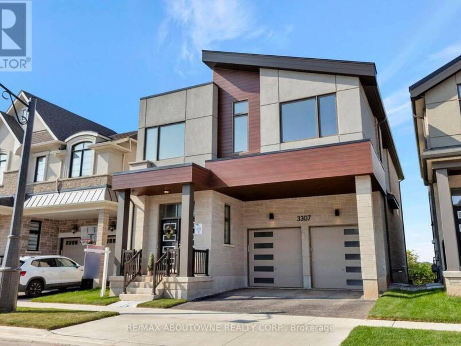 3307 HARASYM TRAIL, Oakville, Ontario L6M 5N6