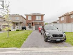 81 HOPKINS CRESCENT Bradford West Gwillimbury Ontario, L3Z 0R7