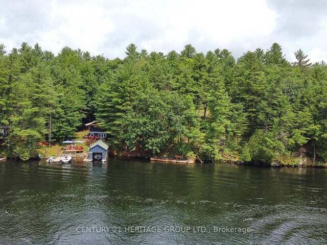 12 SEVERN RIVER ROAD Muskoka Ontario, P0E 1N0