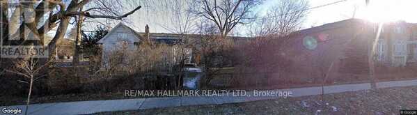 83 DREWRY AVENUE | Toronto Ontario | Slide Image Four